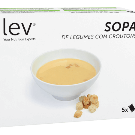 Sopa de legumes lev com croutons pronta a consumir