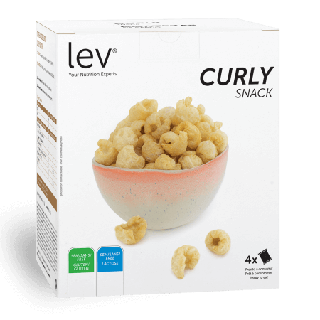 curly snack lev