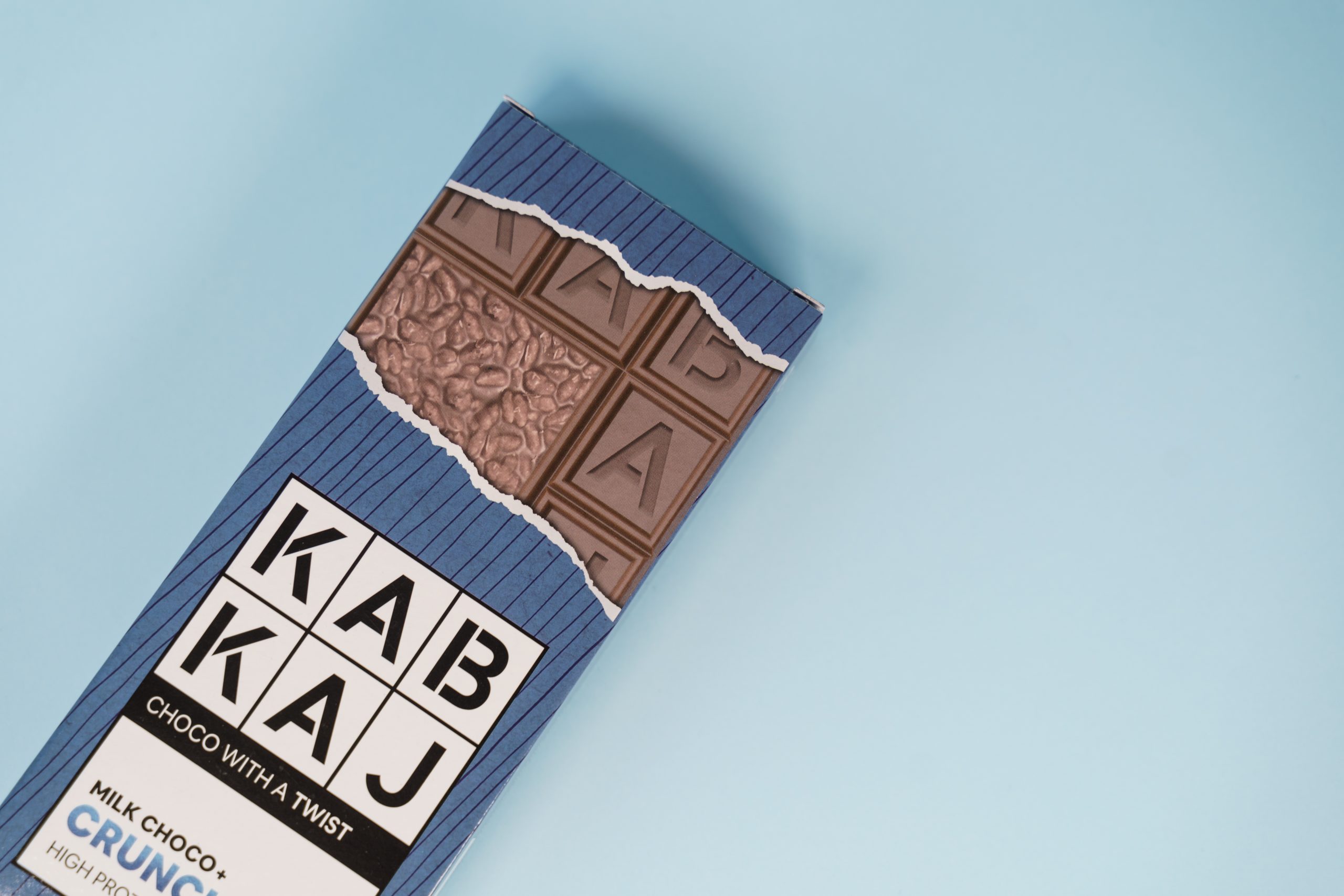 kabkaj-milk-choco-crunc Kabkaj - Milk Choco Crunchy - chocolate de leite crocante, sem açúcares, rico em proteína